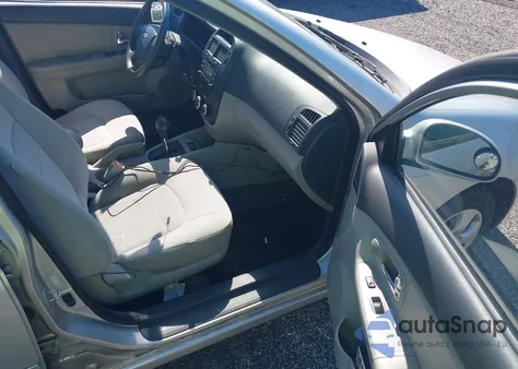 2009 Kia Spectra Ex z USA, uszkodzony, nr VIN KNAFE222695665195